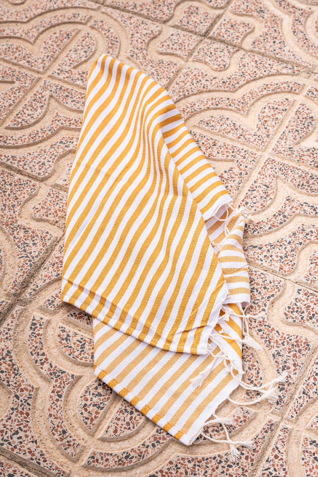 Peshkir Zebra
